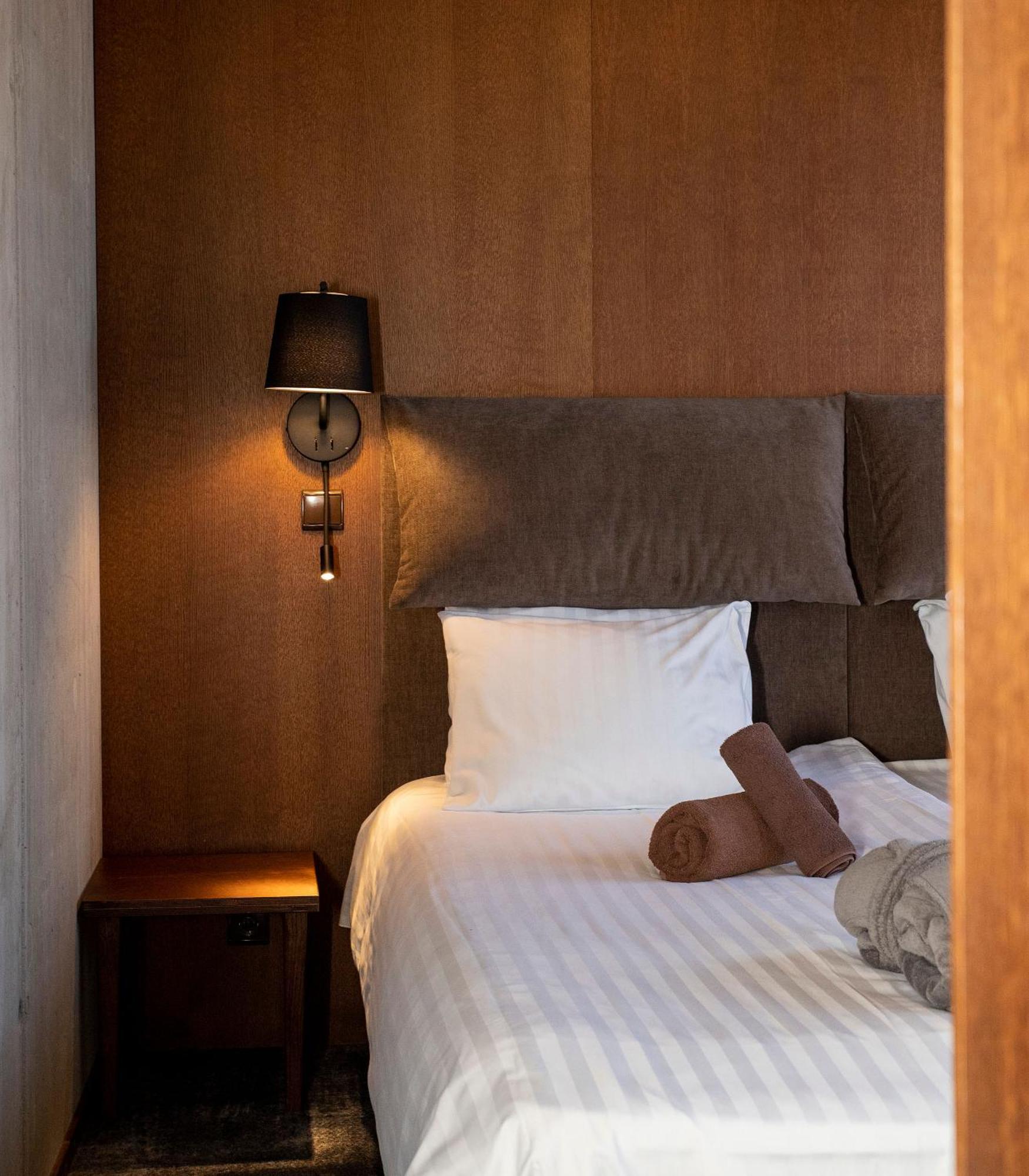 Johan Design & Spa Hotel กูรัซซาเร ภายนอก รูปภาพ